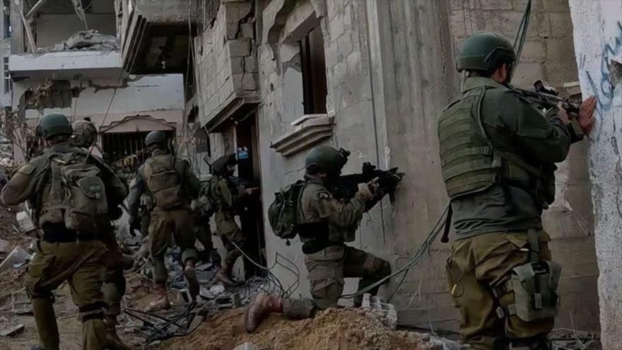 Militares israelíes durante una operación en Beit Hanoun, en el norte de la Franja de Gaza, 22 de diciembre de 2023. (Foto: Reuters)