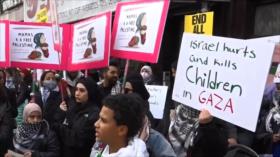 Niños marchan en EEUU para condenar genocidio israelí contra Gaza