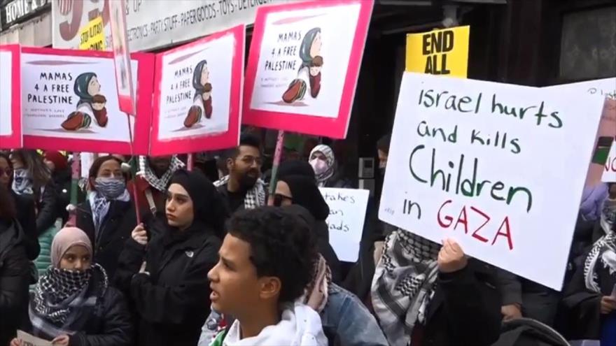 Niños marchan en EEUU para condenar genocidio israelí contra Gaza
