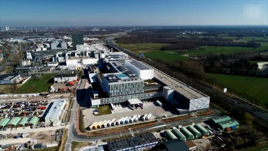 China criticó a EEUU por imponer un bloqueo tecnológico contra Pekín