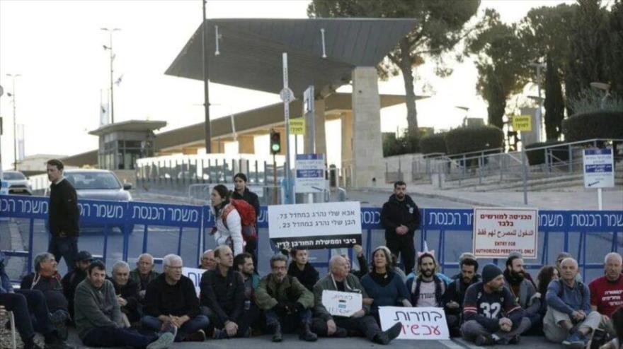 Vídeo: caos en Israel bloquea acceso al parlamento 