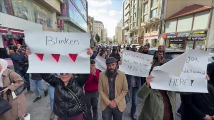 Palestinos protestan contra viaje de Blinken: No eres bienvenido aquí
