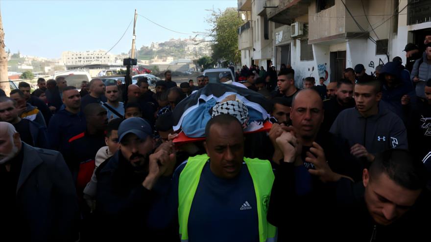 Funeral de 6 palestinos muertos en redadas israelíes en Tulkarm, en Cisjordania, 19 de enero de 2024.