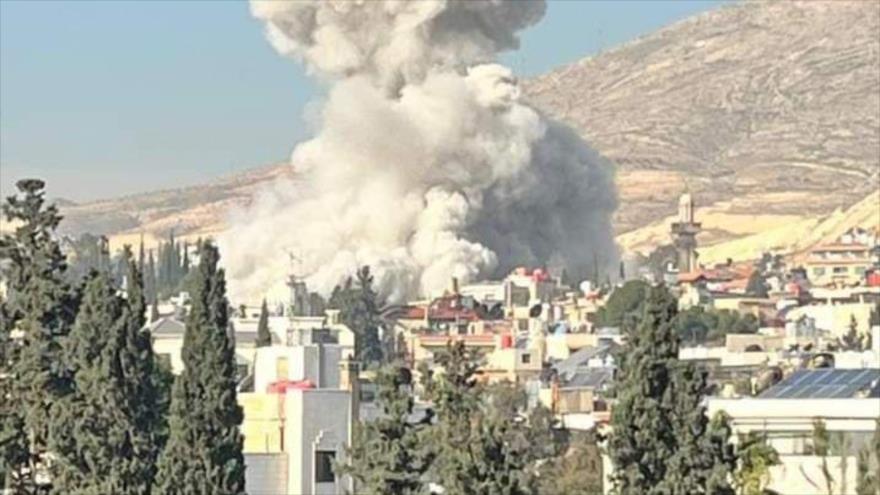Israel bombardea un barrio residencial en Damasco