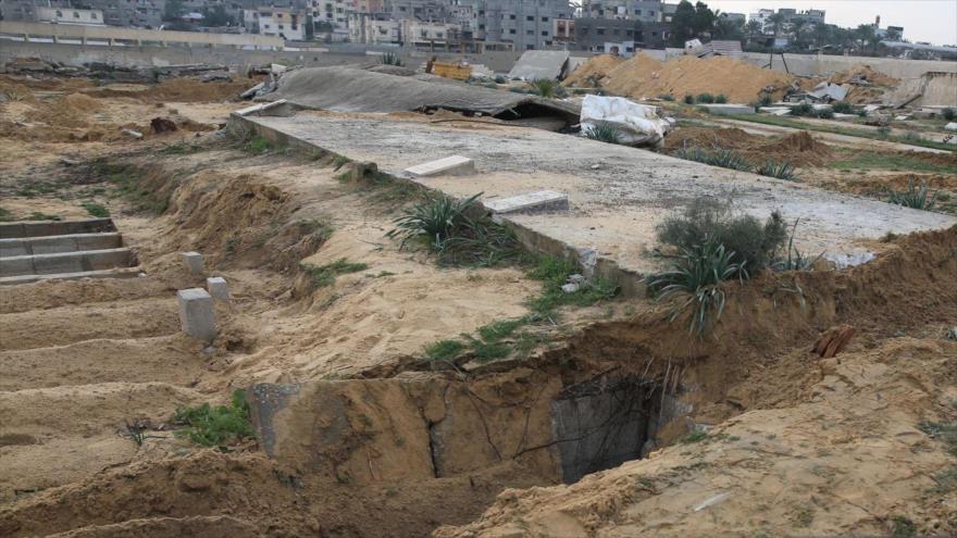 Un cementerio destruido por las fuerzas israelíes en Jan Yunis, en el sur de la Franja de Gaza, 17 de enero de 2024. (Foto: Getty Images)