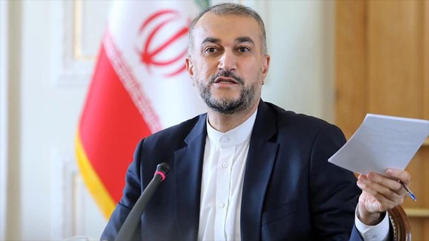 El canciller de Irán, Hosein Amir Abdolahian.
