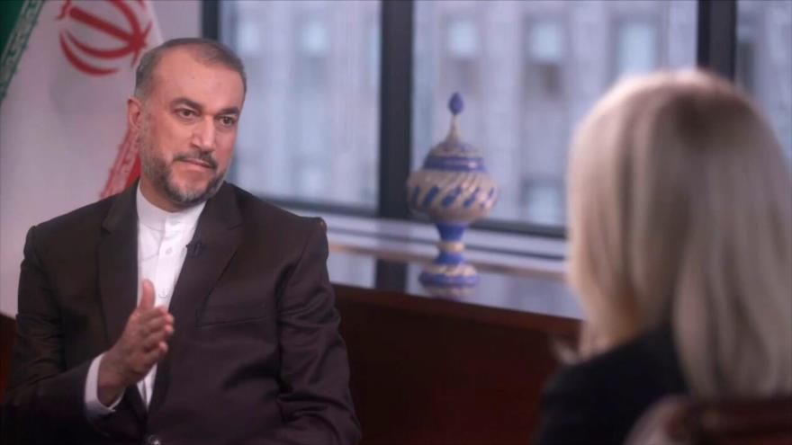 El canciller iraní, Hosein Amir Abdolahian, en una entrevista con la cadena estadounidense ABS News, en Nueva York, 23 de enero de 2024.