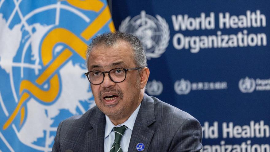 El director general de la OMS, Tedros Adhanom Ghebreyesus, habla en una reunión del organismo.