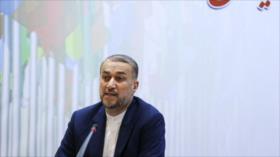 Alertando de complots enemigos, canciller iraní anuncia visita a Pakistán