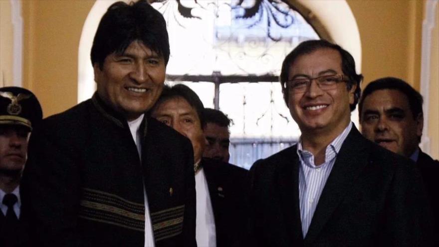 El exmandatario boliviano, Evo Morales, y el presidente de Colombia, Gustavo Petro.