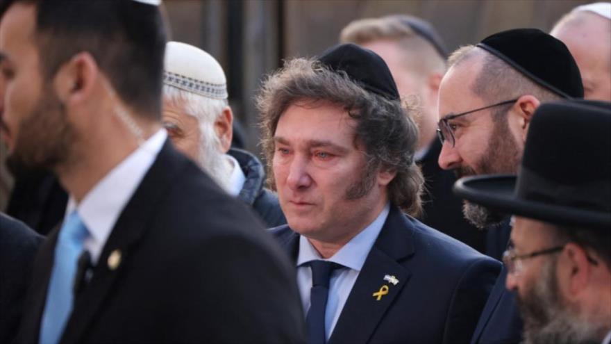 El presidente argentino, Javier Milei, inició el martes, 6 de febrero, su visita a Israel. (foto: AFP)