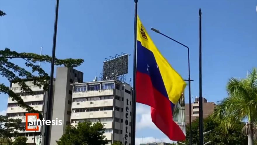 El 25 aniversario de la Revolución Bolivariana | Síntesis