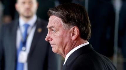 Bolsonaro transfirió fondos a EEUU a la espera de golpe de Estado