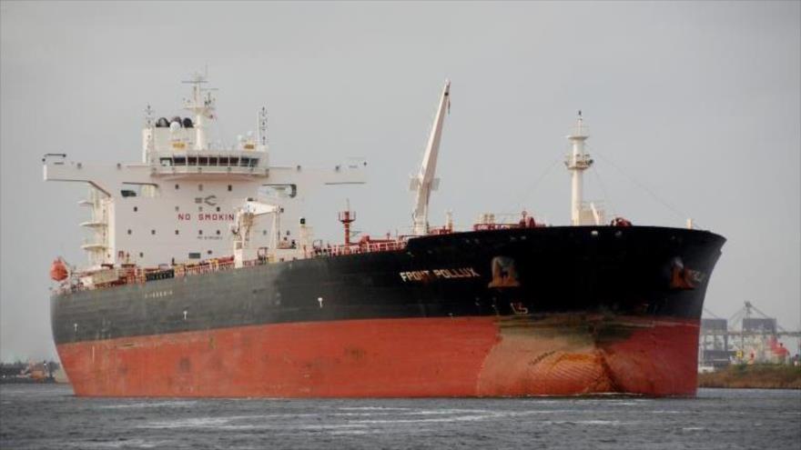 Una imagen del petrolero británico, Pollux. 