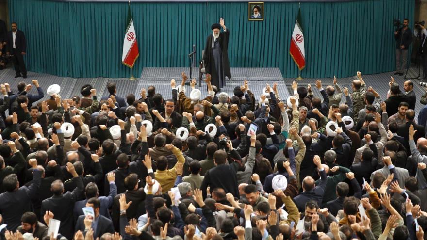 Líder de Irán: elecciones son pilar principal de la República Islámica | HISPANTV