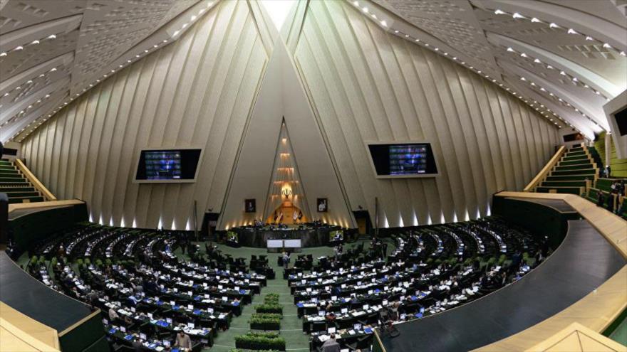 Elecciones parlamentarias de Irán: Candidatos comienzan campaña electoral