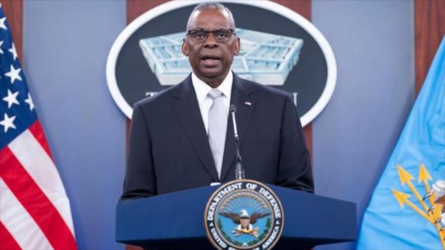 El secretario de Defensa estadounidense, Lloyd Austin, da un discurso en el Pentágono, en Washington D.C.