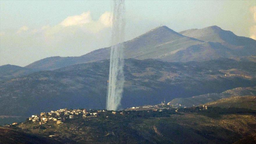El momento que un misil de Hezbolá golpea un blanco en las tierras ocupadas.