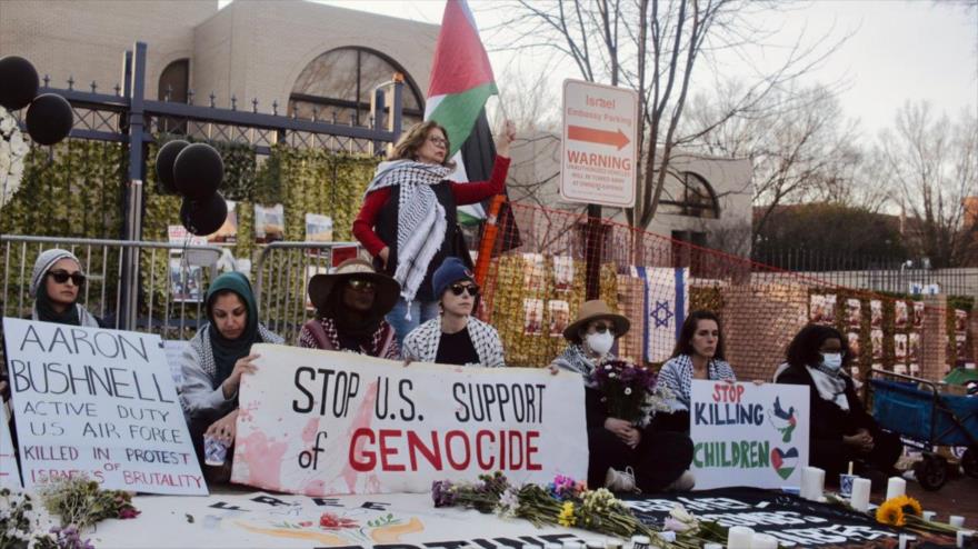 Activistas en Washington rememoran al militar que se inmoló