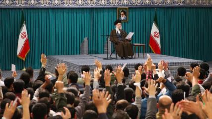 Líder de Irán: Enemigos temen elecciones y alta asistencia popular