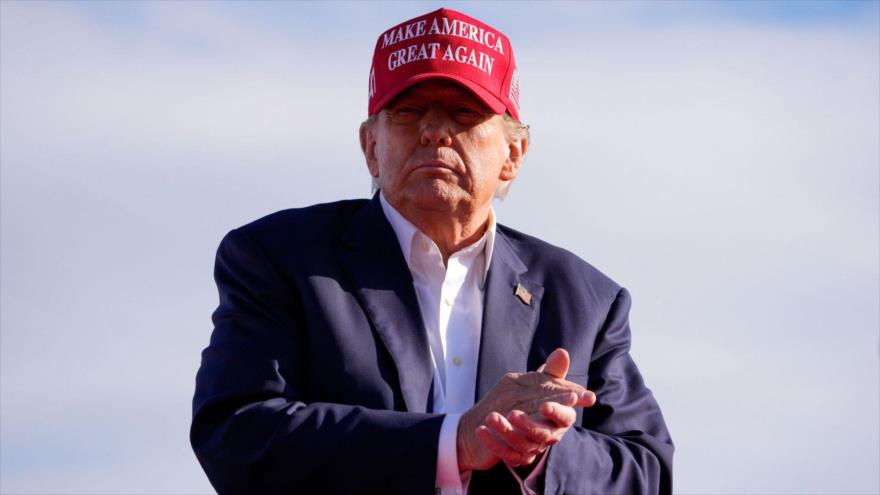 El candidato presidencial Donald Trump en un mitin de campaña en el estado de Ohio, 16 de marzo de 2024.