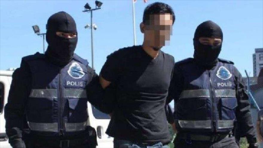 Policía de Malasia informa de la detención de un individuo armado en un hotel en Kuala Lumpur, bajo cargos de espionaje para el régimen israelí.