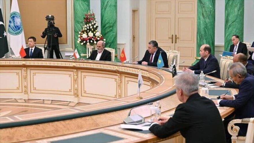 Secretarios del Consejo de Seguridad Nacional de los miembros de la Organización de Cooperación de Shanghái en Astaná, capital kazaja, 4 de abril de 2024.