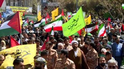 Manifestantes iraníes marchan en Día de Al-Quds en Teherán