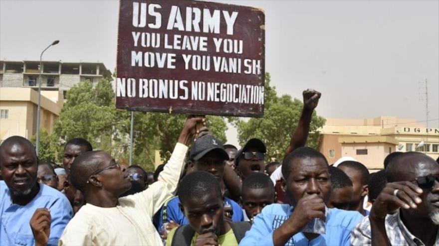Nigerinos protestan para exigir salida de tropas de EEUU de su país | HISPANTV