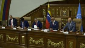 Fiscal de la Corte Penal Internacional visita Parlamento venezolano