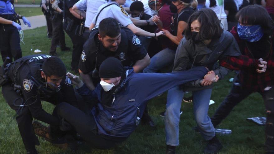 ‘Brutalidad policial desvela fascismo y falta de democracia de EEUU’ | HISPANTV