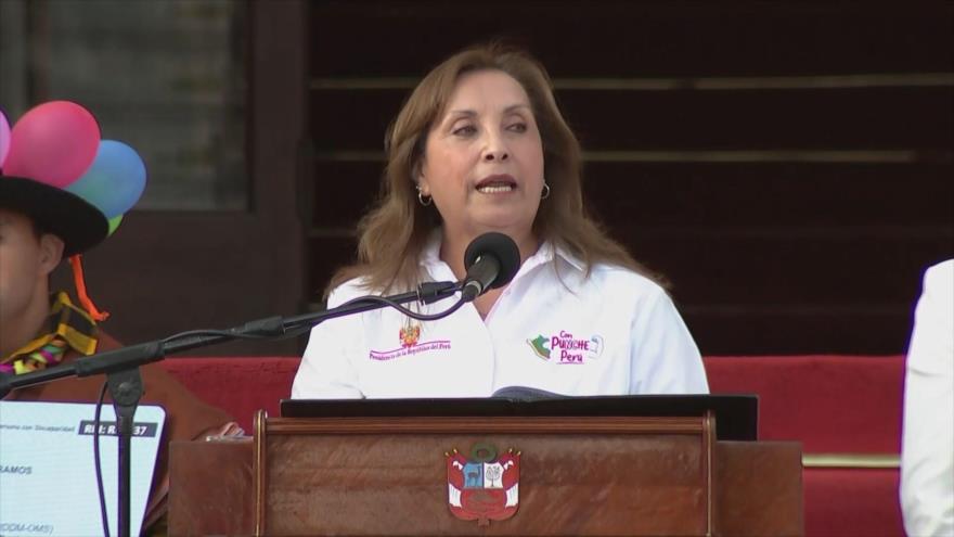 Presidenta peruana enfrenta un nuevo cargo en el caso Rolexgate