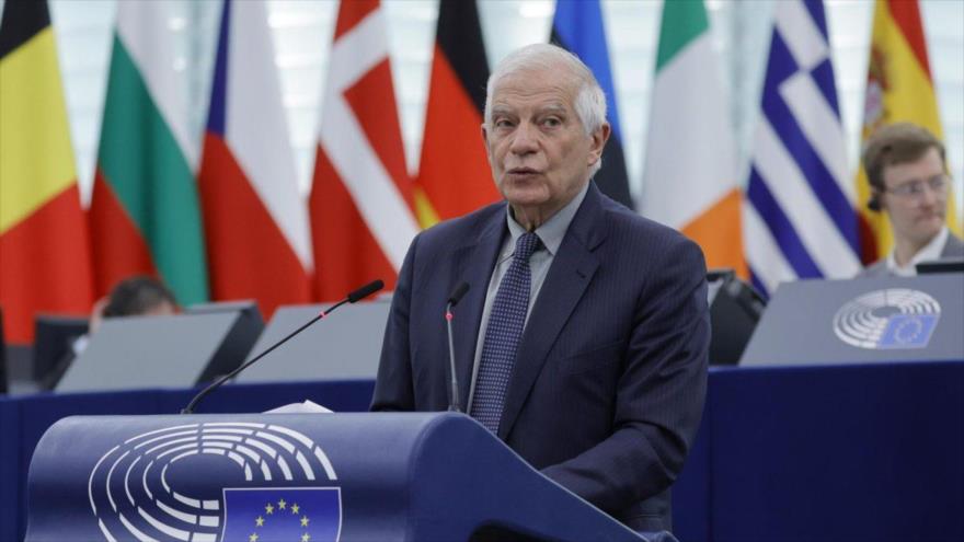 El alto representante de la Unión Europea para Asuntos Exteriores, Josep Borrell, da un discurso, 2 de mayo de 2024. (Foto: EFE)