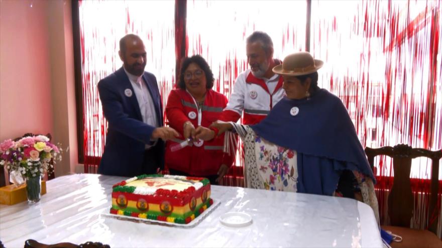 Se conmemora Día Mundial de Media Luna Roja en hospital iraní en Bolivia