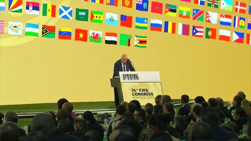 El Presidente de Asociación Palestina de Fútbol, Jibril Rajoub, en 74.º Congreso de FIFA en Bangkok, Tailandia, 17 de mayo de 2024. 