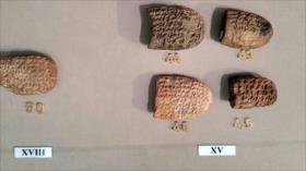 Irán exhibe tablillas antiguas persas devueltas desde EEUU