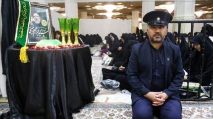 En fotos: Irán de luto por el martirio del presidente Raisi