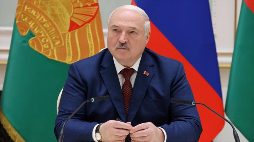 El presidente de Bielorrusia, Alexander Lukashenko, durante conversaciones con su par ruso, Vladímir Putin, en Minsk, 24 de mayo de 2024.