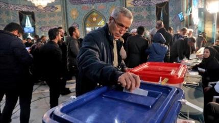 Arranca en Irán proceso oficial para elecciones anticipadas