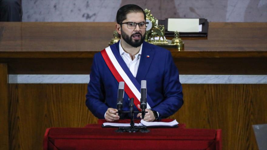 El presidente chileno, Gabriel Boric, pronuncia un discurso durante el Informe sobre el Estado de la Unión, 1 de junio de 2024.