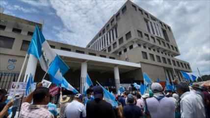 Fiscal engaveta investigación contra Giamattei, expresidente de Guatemala