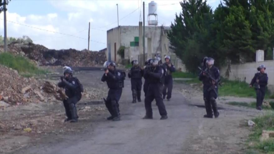 La Vida Bajo el Apartheid - P07