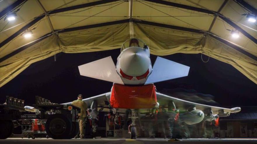 Un Typhoon FGR4 de la Real Fuerza Aérea se prepara en Chipre para despegar, 21 de enero de 2024. (Foto: AFP)