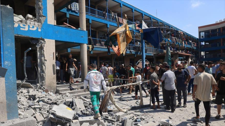 Las fuerzas israelíes bombardearon una escuela de la Franja de Gaza en el campamento de Nuseirat, en el centro de la Franja. (Foto: AFP)