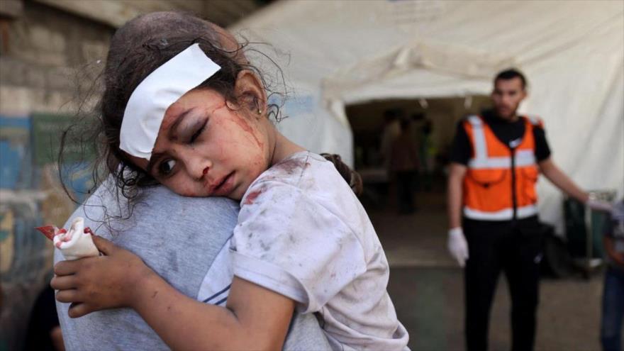 Una niña palestina herida tras un ataque israelí en Rafah. (Foto: AFP)