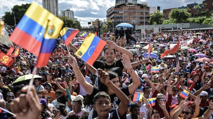 Venezolanos listos para celebrar las elecciones presidenciales el domingo, 28 de julio de 2024