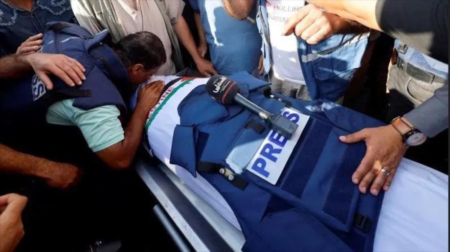 Otros dos periodistas mueren en ataque israelí, van 165 | HISPANTV