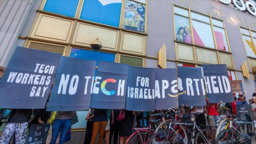 Trabajadores de Google y de Amazon crearon en 2021 la plataforma "no a la tecnología para el apartheid" que ha seguido denunciando el uso de estas herramientas en el genocidio de Gaza. 