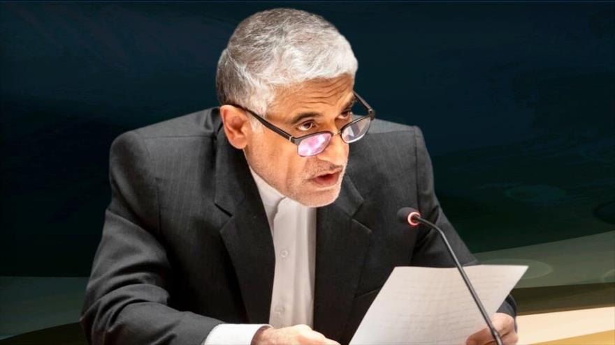 El embajador de Irán ante la ONU, Amir Said Iravani (izda.), en una reunión del Consejo de Seguridad.