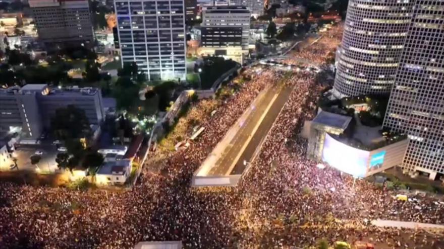 Miles de israelíes se manifiestan contra su primer ministro, Benjamín Netanyahu, para reclamar una tregua con HAMAS, Tel Aviv, 1 de septiembre de 2024.